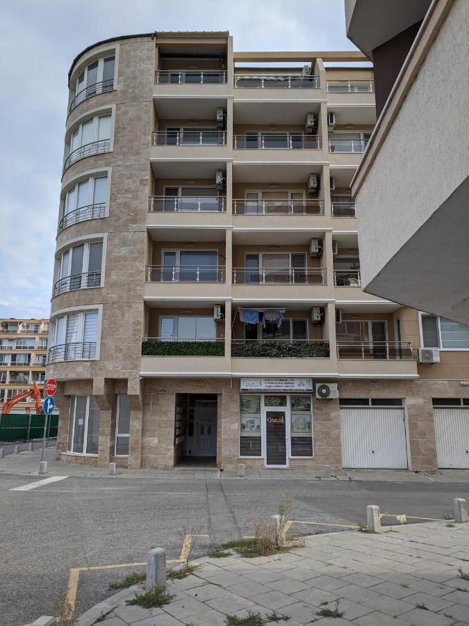 Aquamarine Apartment Pomorie Exterior photo